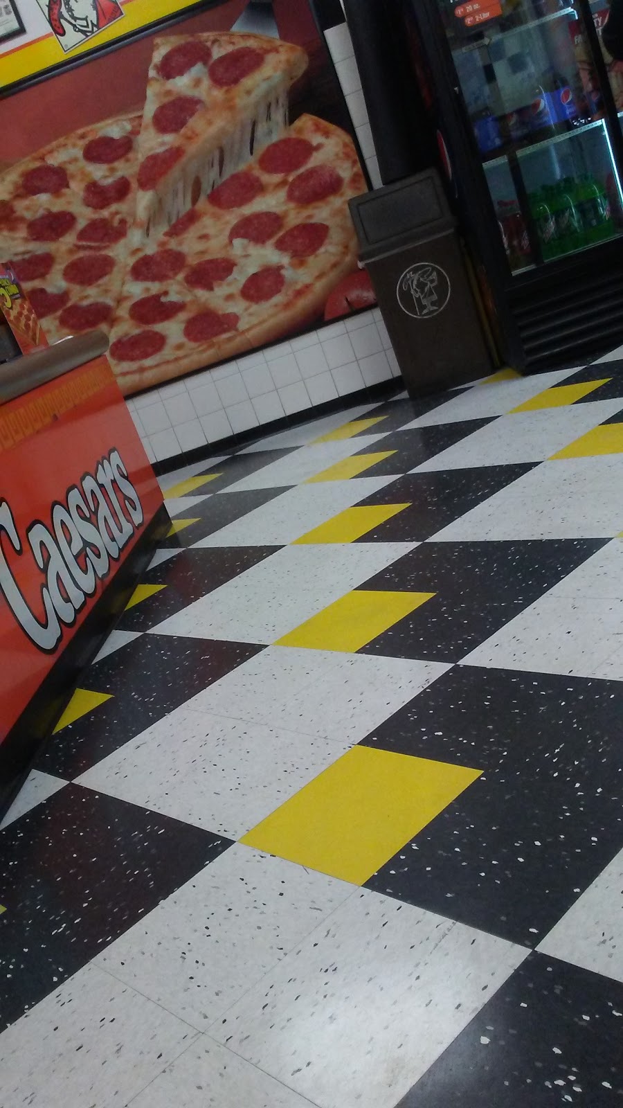 Little Caesars Pizza | restaurant | 55 AZ-92 SUITE C, Sierra Vista, AZ 85635, USA | 5204581601 OR +1 520-458-1601