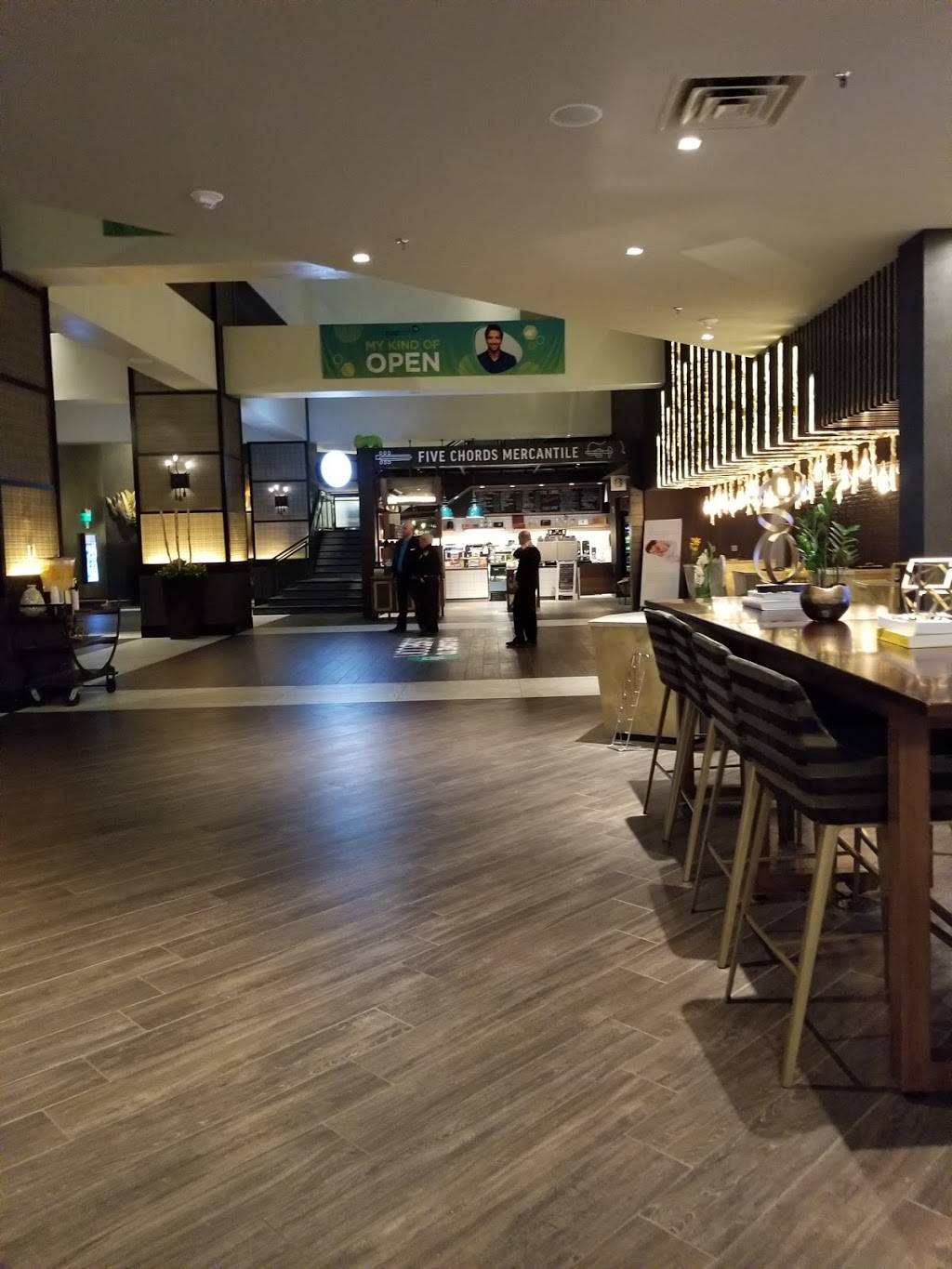 Little Fib | restaurant | 611 Commerce St, Nashville, TN 37203, USA | 6154934050 OR +1 615-493-4050