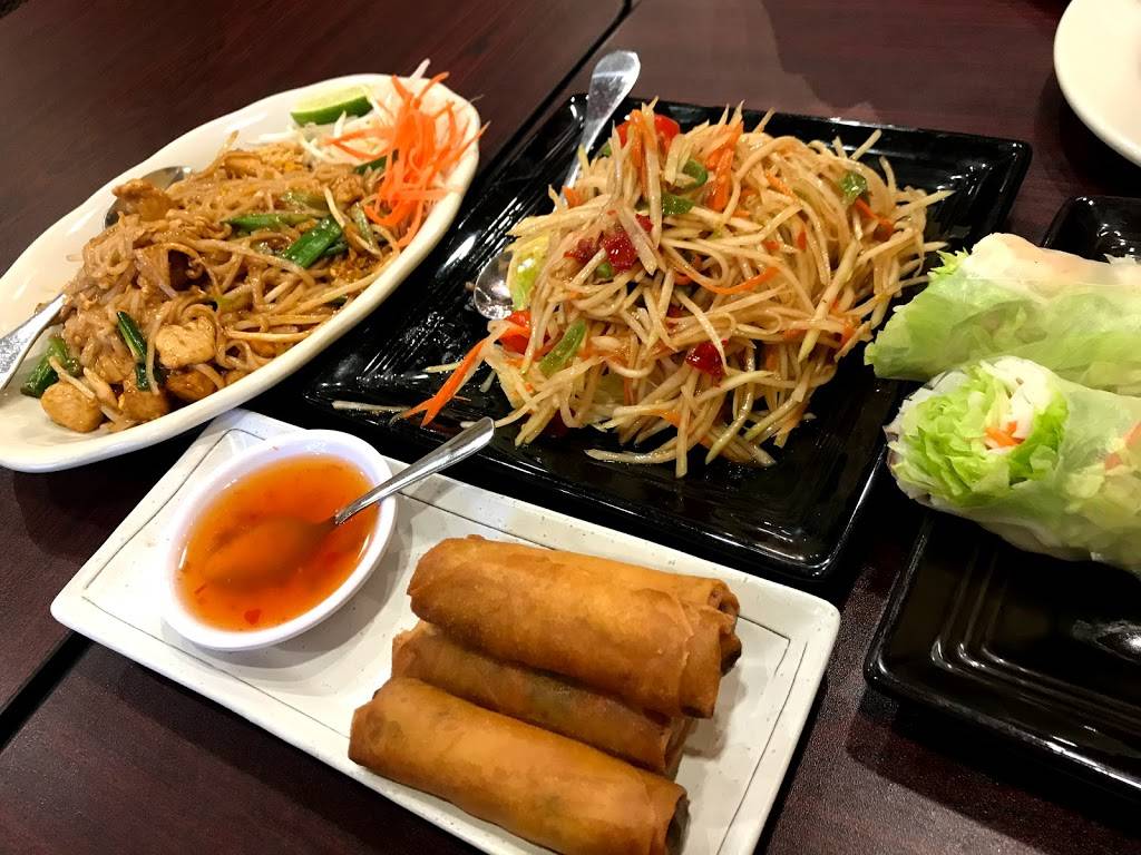 Changs Thai Cuisine | restaurant | 3620 N Freeway Blvd suite #310, Sacramento, CA 95834, USA | 9163332978 OR +1 916-333-2978