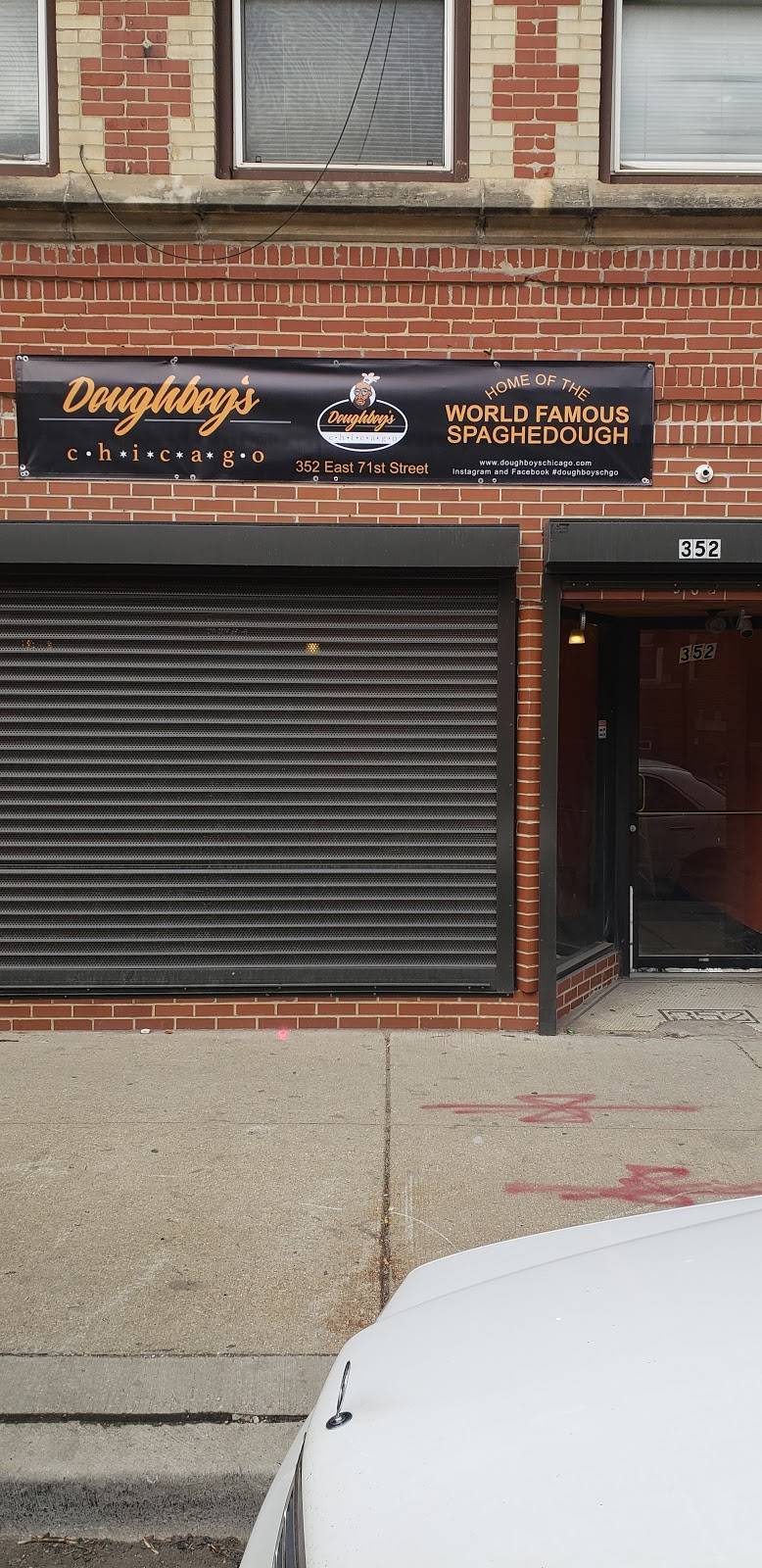 Doughboys Chicago | restaurant | 352 E 71st St, Chicago, IL 60619, USA | 8722447592 OR +1 872-244-7592