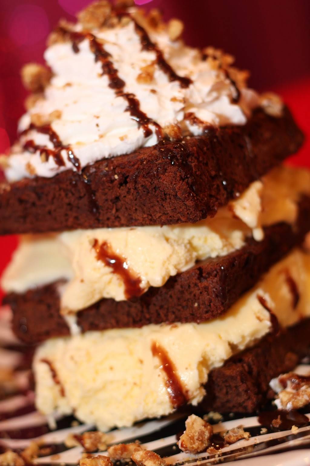 Lips Restaurant | restaurant | 3036 El Cajon Blvd, San Diego, CA 92104, USA | 6192957900 OR +1 619-295-7900