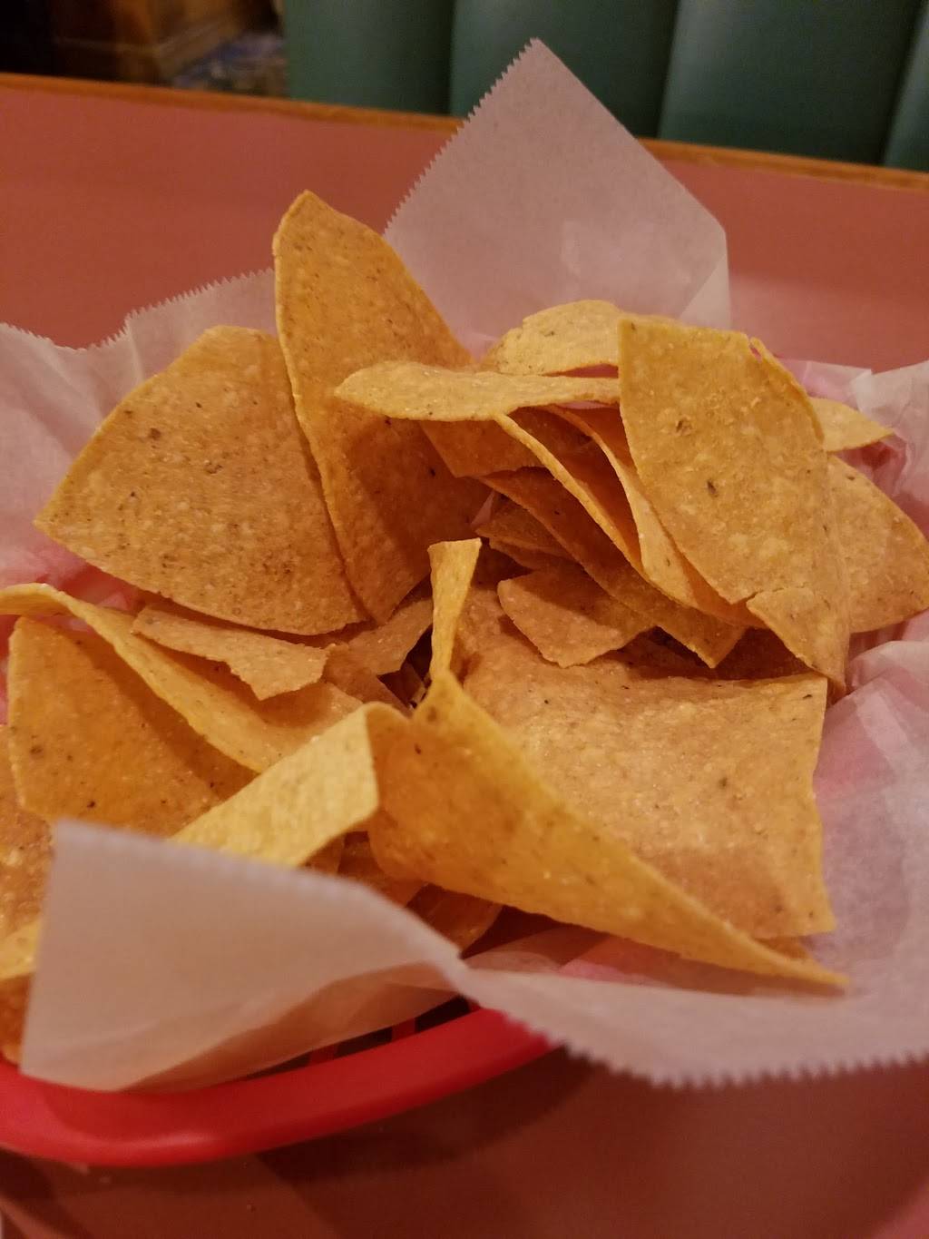 La Carretta Mexican Restaurant | restaurant | 2008 N Eastman Rd, Kingsport, TN 37664, USA | 4232462155 OR +1 423-246-2155