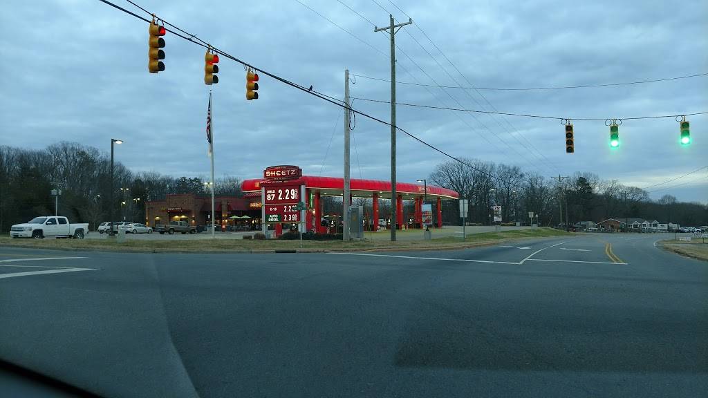 Sheetz #483 | cafe | 703 E King St, King, NC 27021, USA | 3369850501 OR +1 336-985-0501