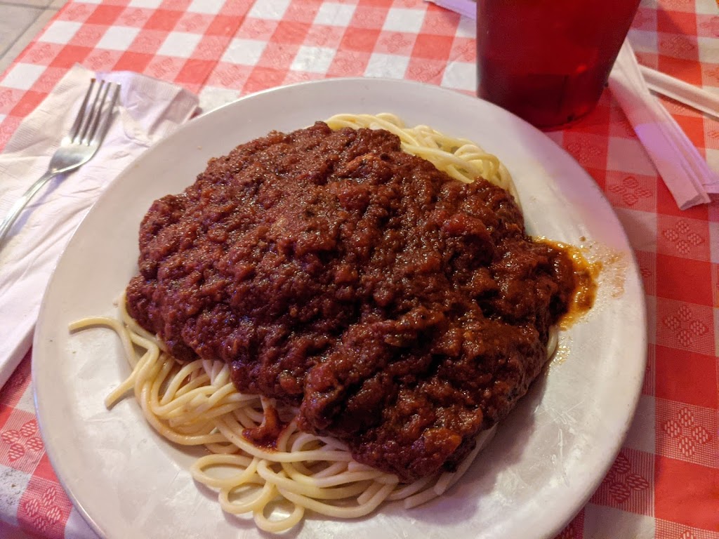 Coliannos Italian Restaurant | restaurant | 2200 AZ-95, Bullhead City, AZ 86442, USA | 9287587104 OR +1 928-758-7104