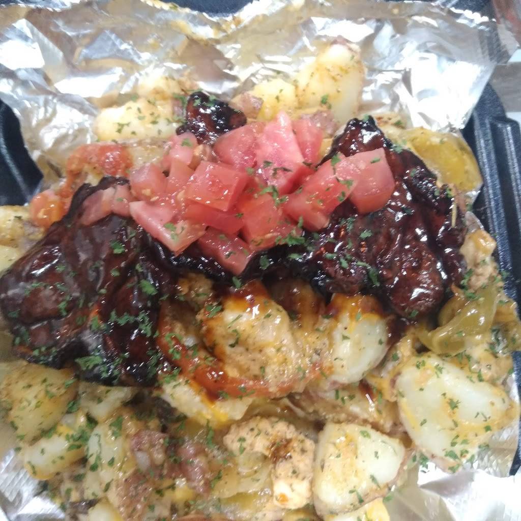 Taste buds comfort cuisine | restaurant | 15349 W McNichols Rd, Detroit, MI 48235, USA | 3133977675 OR +1 313-397-7675