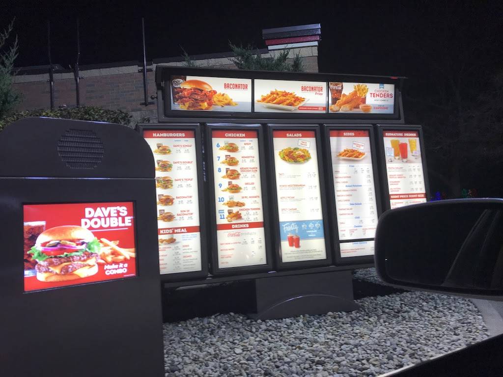 Wendys | restaurant | 622 Bonnie Dundee Rd, Dundee Township, IL 60118, USA | 8474289205 OR +1 847-428-9205