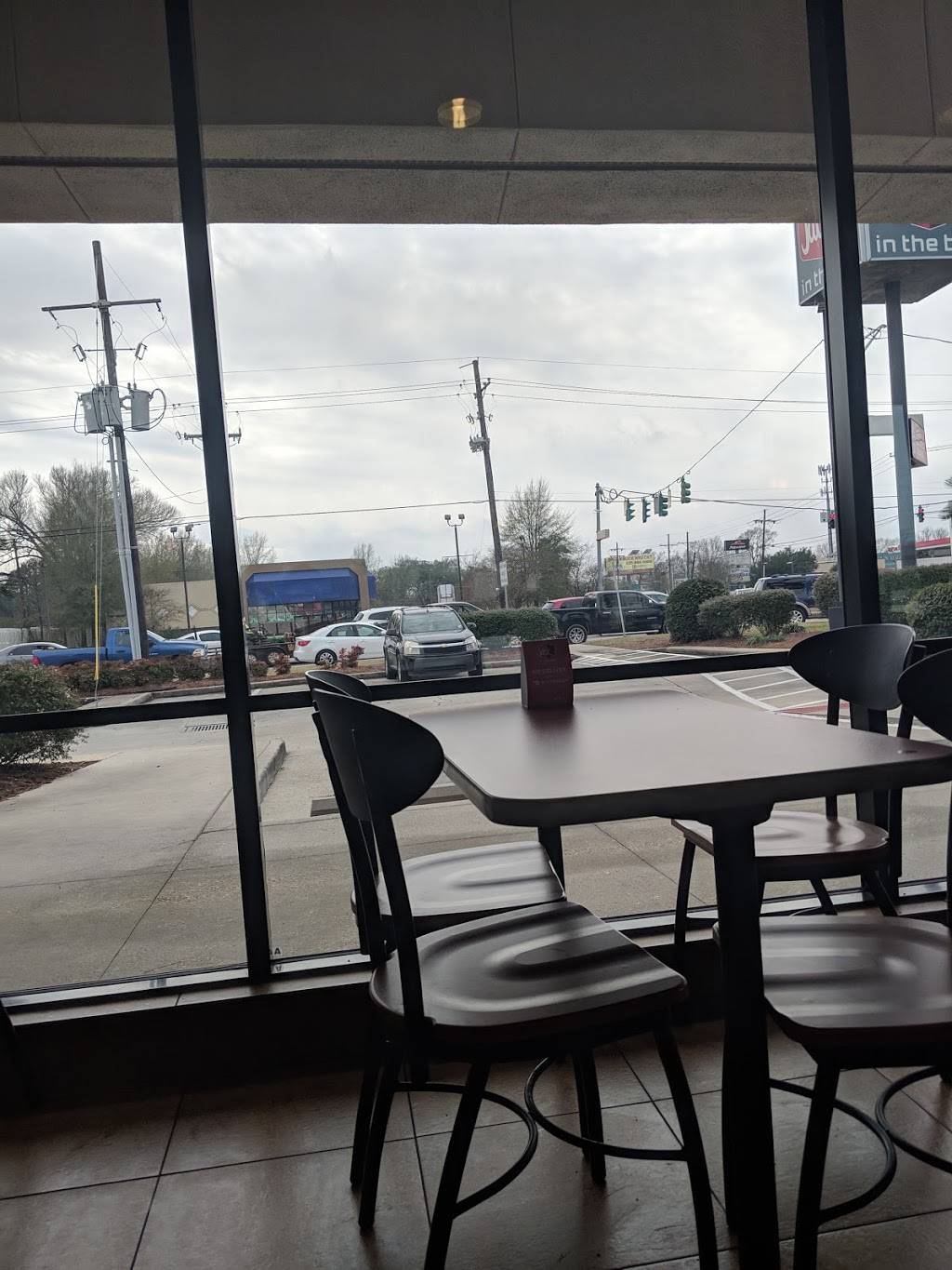 Jack in the Box | restaurant | 8919 Siegen Ln, Baton Rouge, LA 70810, USA | 2258199838 OR +1 225-819-9838