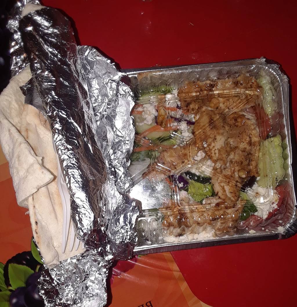 Petes Pizza & Seafood | meal delivery | 267 Bowdoin St, Dorchester, MA 02122, USA | 6178257116 OR +1 617-825-7116