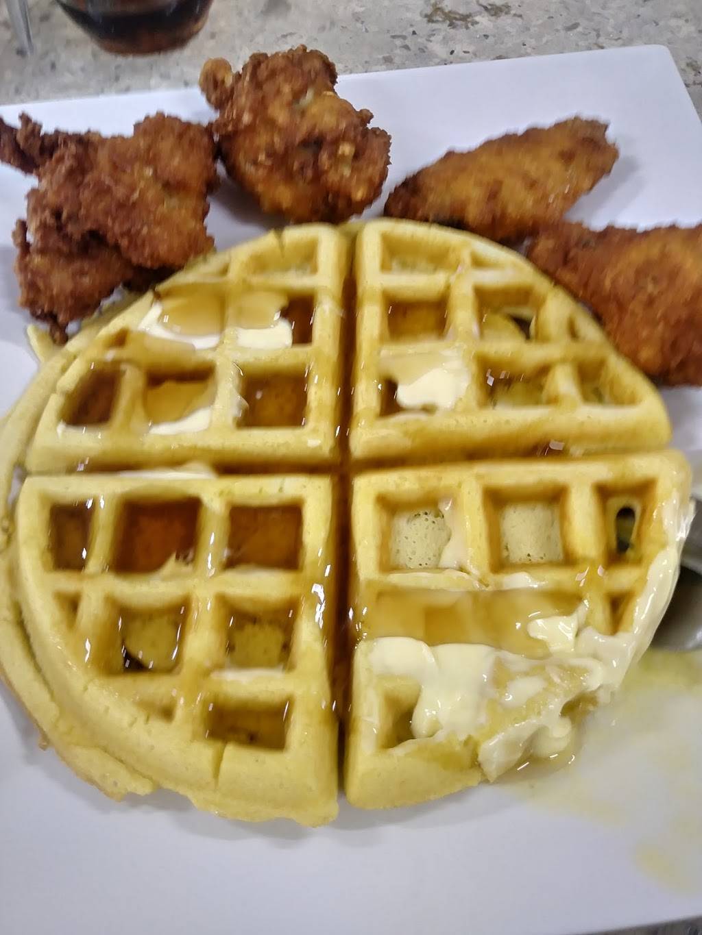 Angies Breakfast Spot | restaurant | 1637 Broadway, Brooklyn, NY 11207, USA | 7185737765 OR +1 718-573-7765