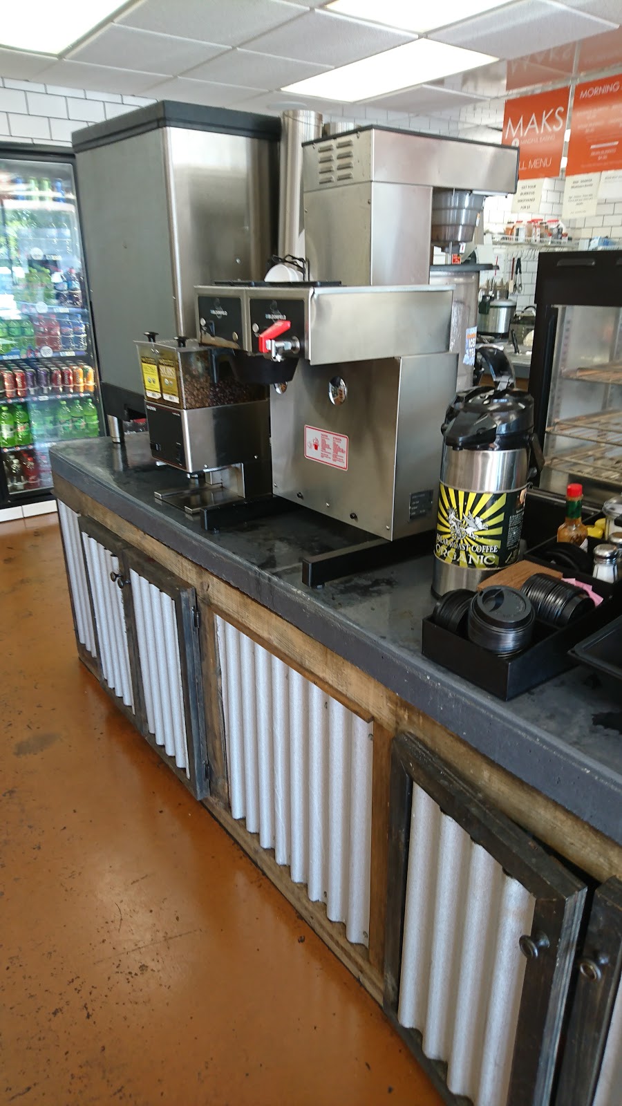 MAKS | restaurant | 2535 Lake Ave, Pueblo, CO 81004, USA | 7196968406 OR +1 719-696-8406