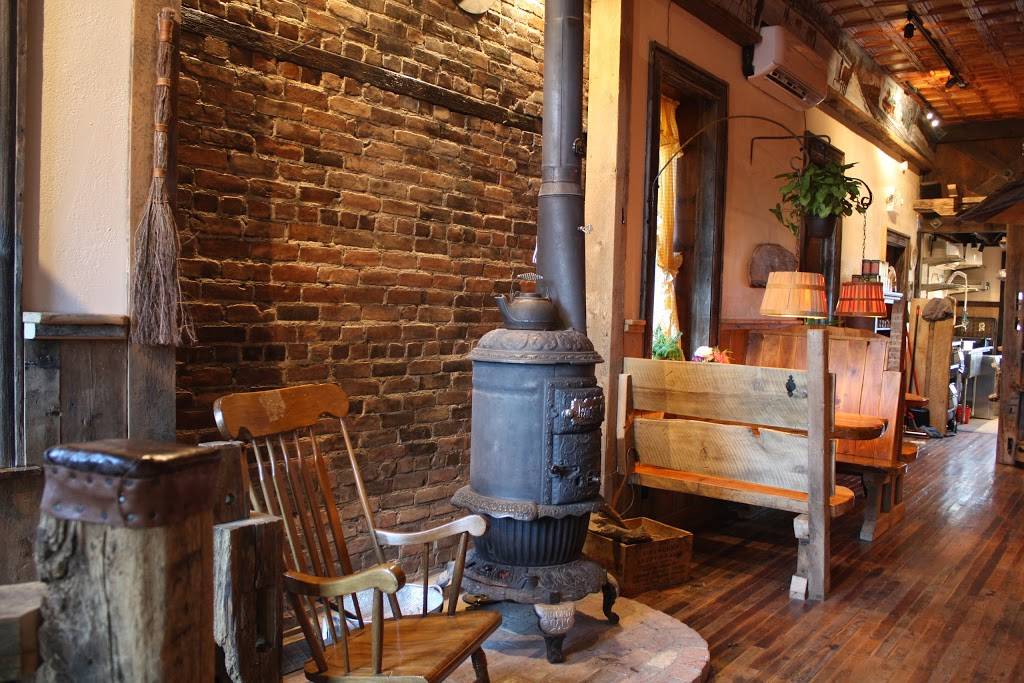 The Yellow Deli | restaurant | 18 S River St, Coxsackie, NY 12051, USA | 5186551655 OR +1 518-655-1655