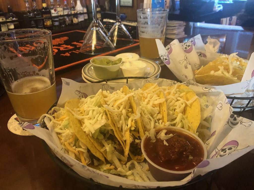 Jolly Roger at Johns Landing | restaurant | 5627 SW Kelly Ave, Portland, OR 97239, USA | 5032465040 OR +1 503-246-5040