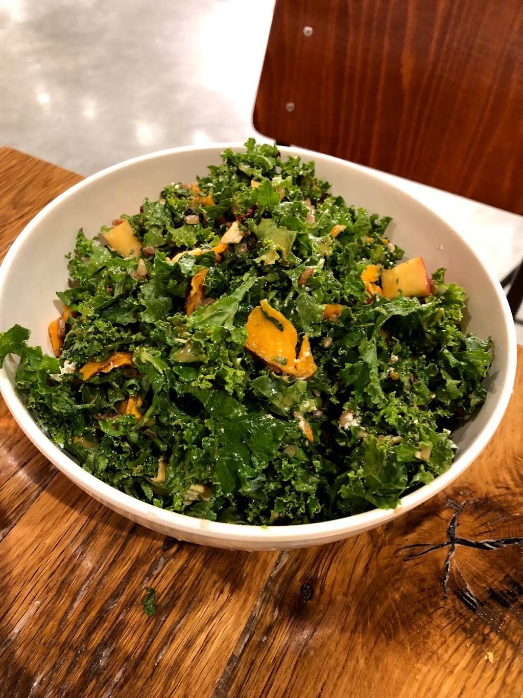 sweetgreen | restaurant | 1800 N Lynn St, Arlington, VA 22209, USA | 7033729009 OR +1 703-372-9009