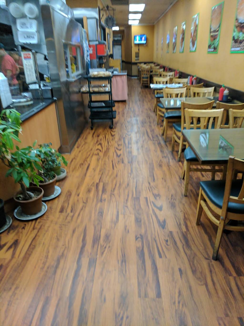 Golden Burger | restaurant | 4454 Van Nuys Blvd, Sherman Oaks, CA 91403, USA | 8189078889 OR +1 818-907-8889