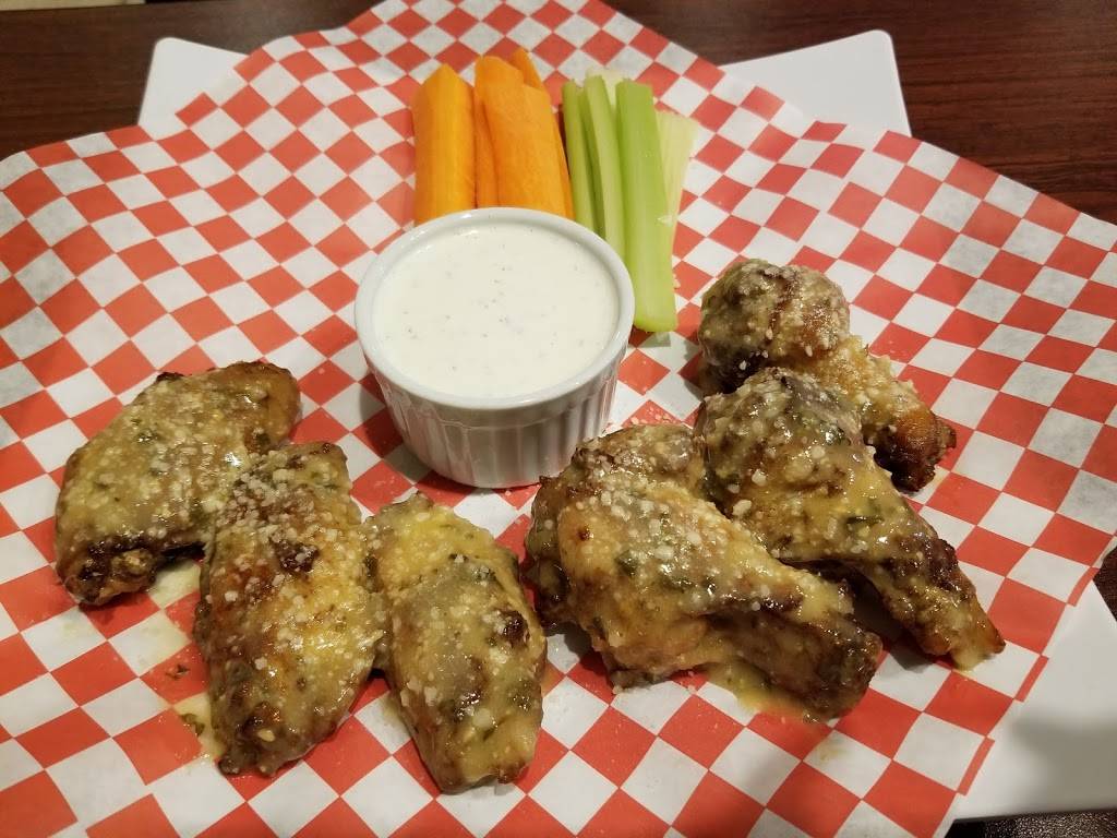 Ciras Pizza | restaurant | 15825 Hope Village Rd, Friendswood, TX 77546, USA | 8325695138 OR +1 832-569-5138