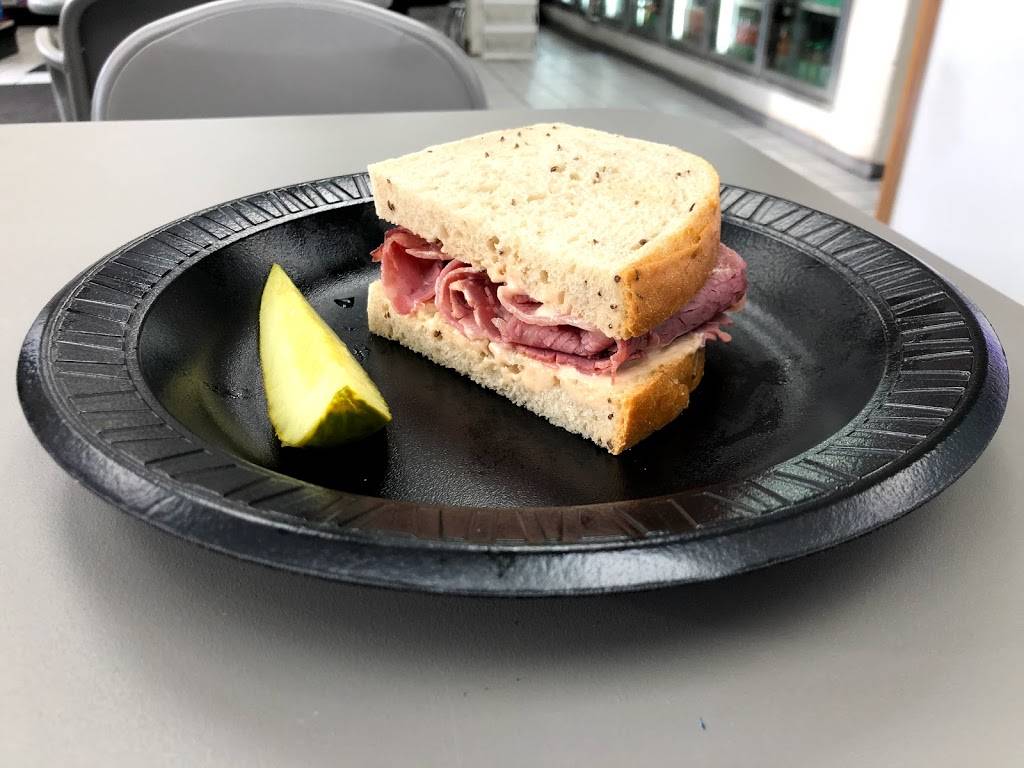 Corned Beef King | restaurant | 1900 Rockville Pike, Rockville, MD 20852, USA | 3018814422 OR +1 301-881-4422