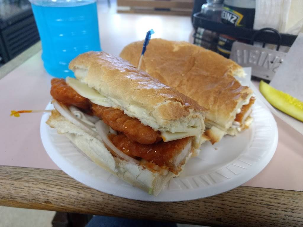 Maybacks Deli | restaurant | 1598 Niagara Falls Blvd, Tonawanda, NY 14150, USA | 7168350115 OR +1 716-835-0115