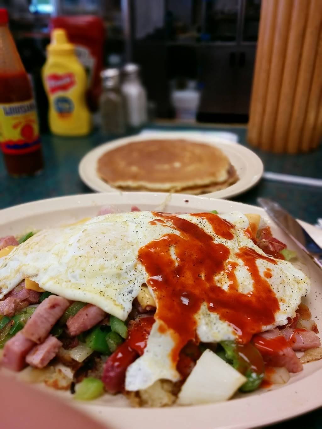 Mr Allisons Restaurant | restaurant | 1711 Central Rd, Arlington Heights, IL 60005, USA | 8472285870 OR +1 847-228-5870