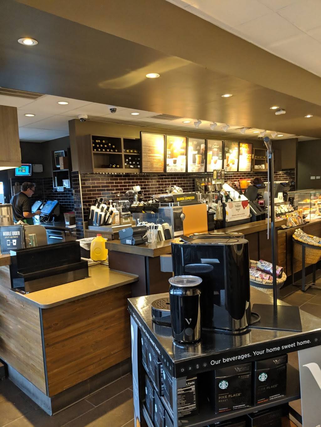 Starbucks | cafe | 7083 Hwy 70 S, Nashville, TN 37221, USA | 6156730235 OR +1 615-673-0235