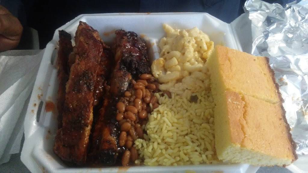 Browns Soul Food & Catering | restaurant | 6733 Springdale Dr Suite D, Riverdale, GA 30274, USA | 6786986355 OR +1 678-698-6355