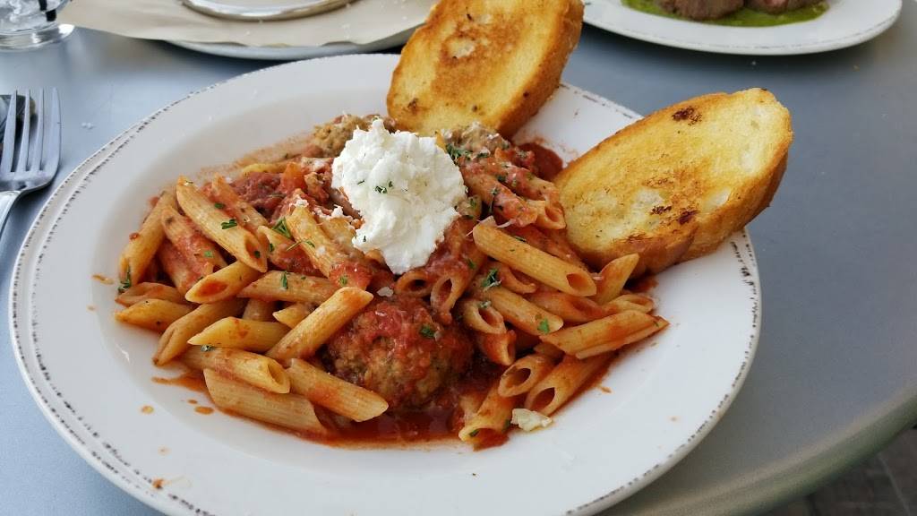 90 NINETY Bar + Grill | restaurant | 9090 Alta Dr, Las Vegas, NV 89145, USA | 7026367111 OR +1 702-636-7111