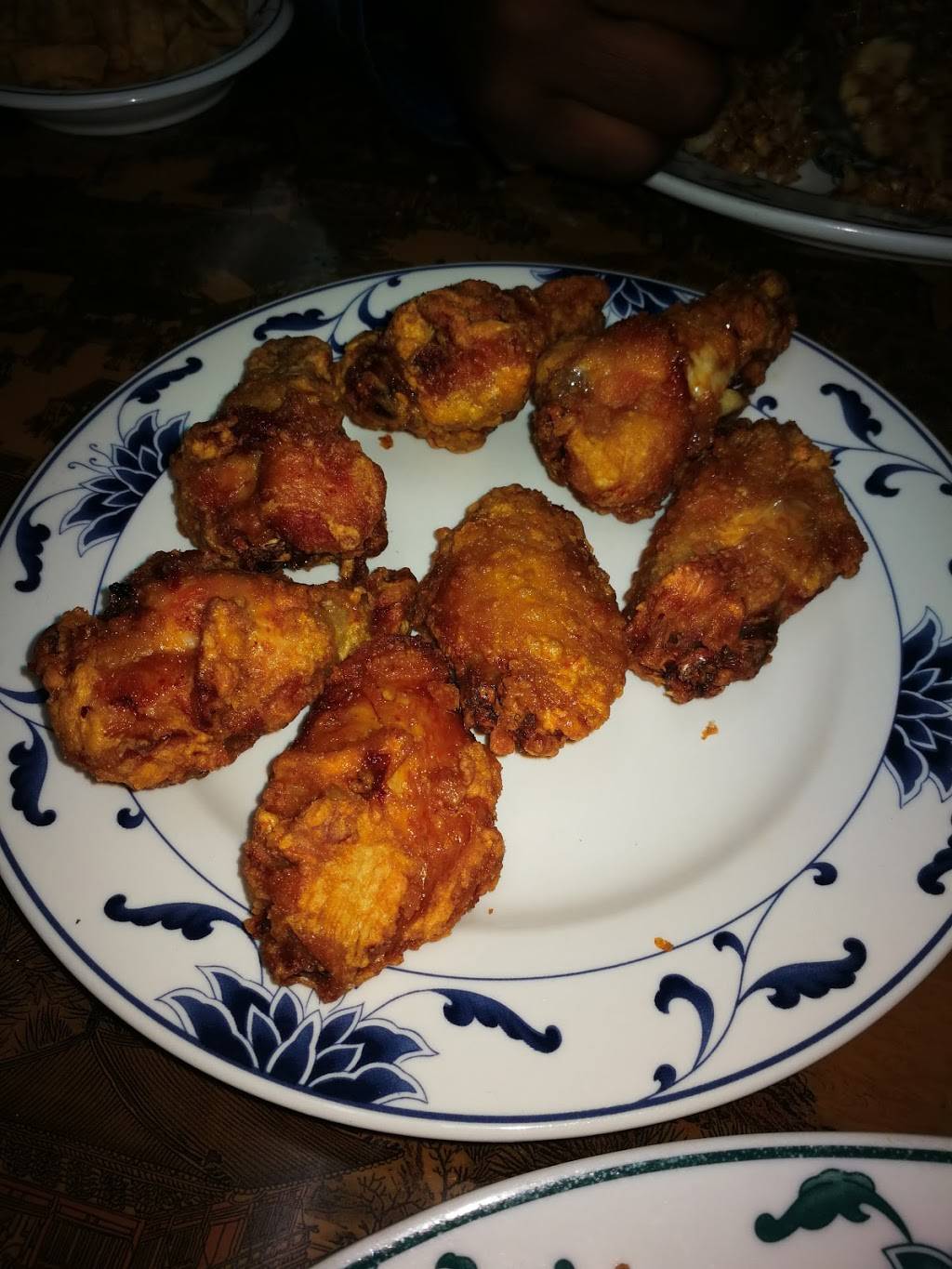 Redwood | restaurant | 2019 Fort Campbell Blvd, Clarksville, TN 37042, USA | 9315538369 OR +1 931-553-8369