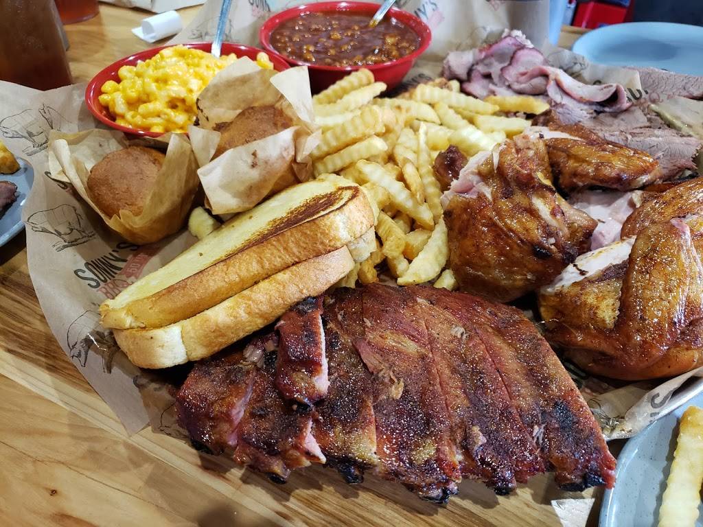 Sonnys BBQ | restaurant | 30975 US-441, Commerce, GA 30529, USA | 7063354741 OR +1 706-335-4741