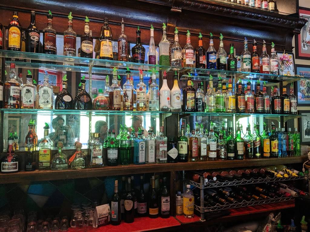 Balcony Bar & Restaurant | restaurant | 12 Spring St, Eureka Springs, AR 72632, USA | 4792537837 OR +1 479-253-7837