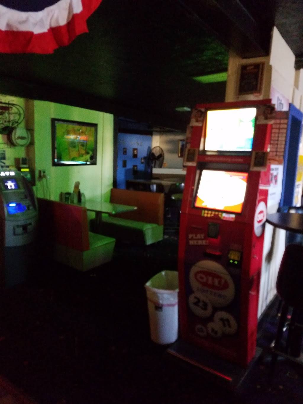 Blue Line Bar & Grill | restaurant | 4305 Brookpark Rd, Cleveland, OH 44134, USA | 4407994305 OR +1 440-799-4305