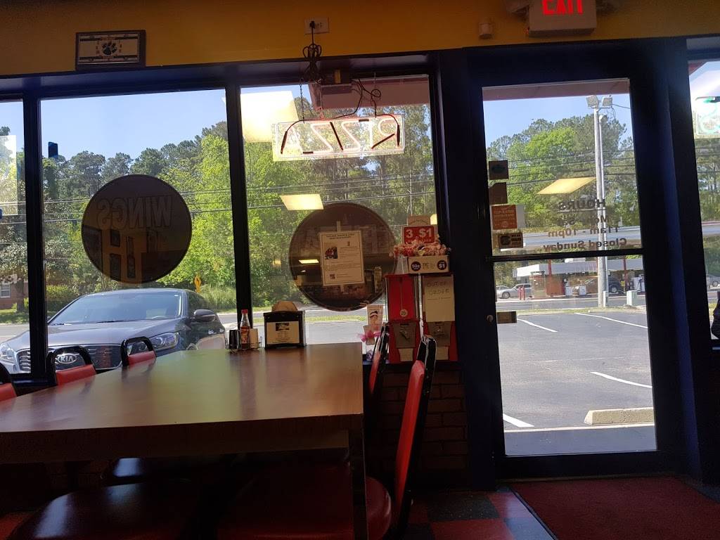 Three Guys Subs & Pies | restaurant | 2903 4th Ave, Conway, SC 29527, USA | 8432488004 OR +1 843-248-8004