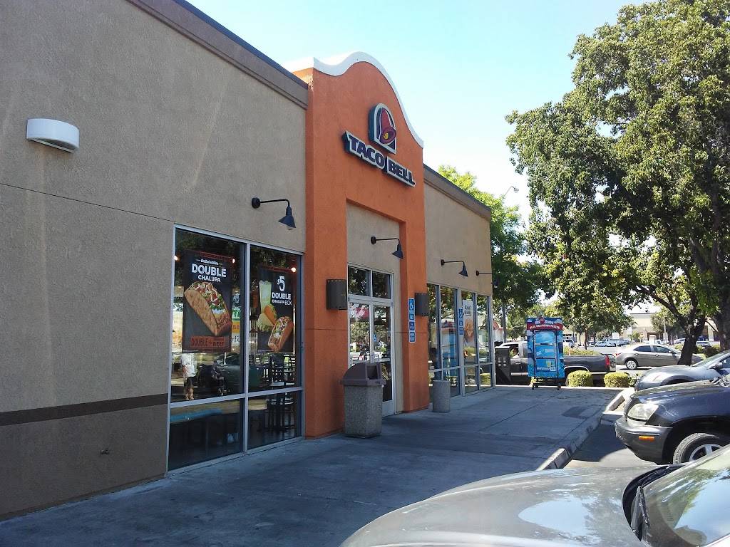 Taco Bell | meal takeaway | 4972 E Kings Canyon Rd, Fresno, CA 93727, USA | 5592558551 OR +1 559-255-8551