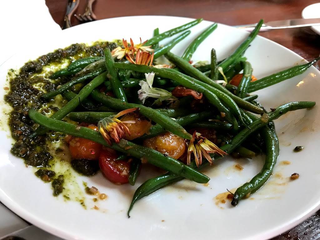 Oakleaf | restaurant | 310 E Main St, Carrboro, NC 27510, USA | 9842340054 OR +1 984-234-0054