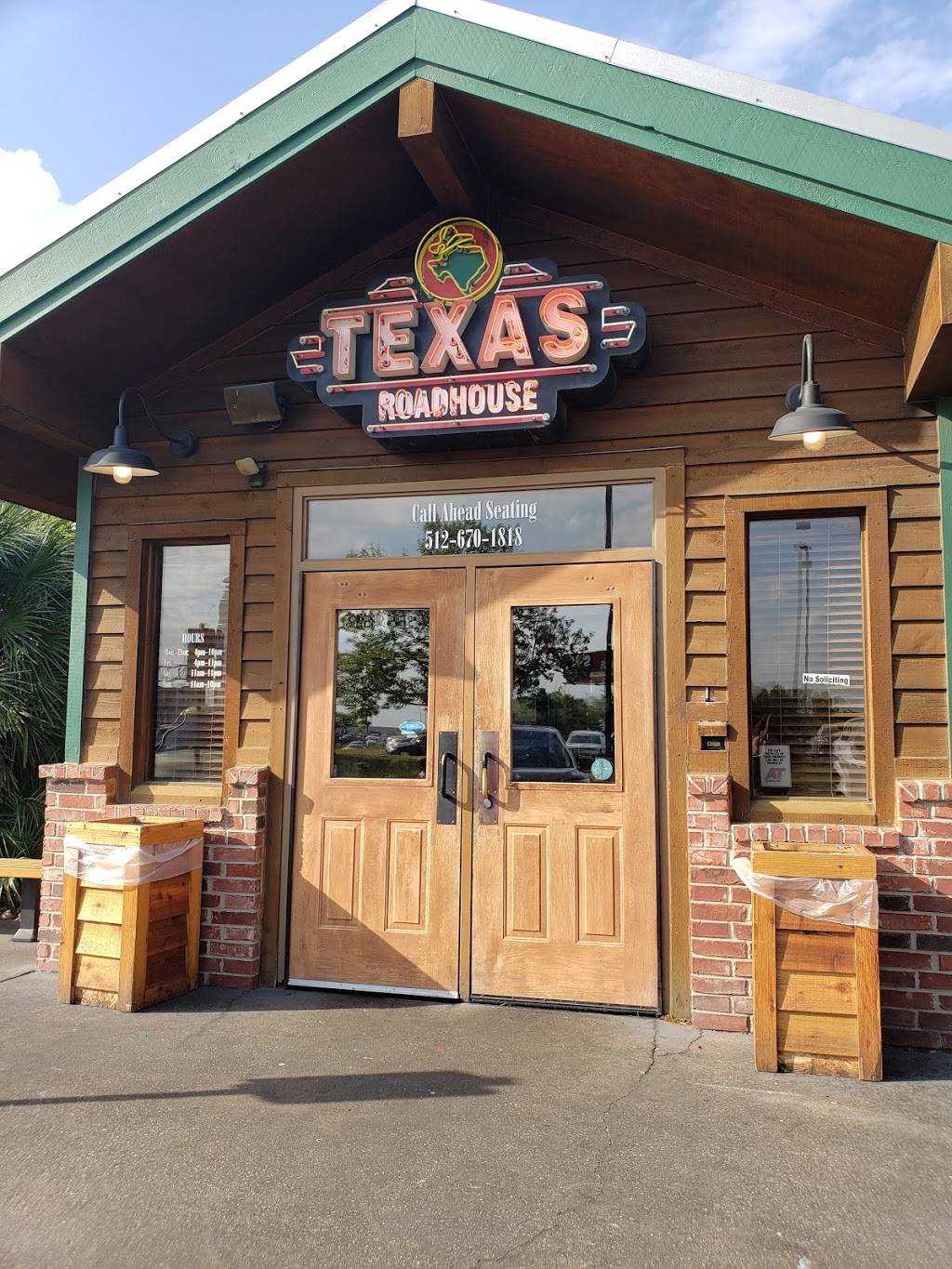 Texas Roadhouse | restaurant | Service Road NB, 15415 N Interstate Hwy 35, Pflugerville, TX 78660, USA | 5126701818 OR +1 512-670-1818