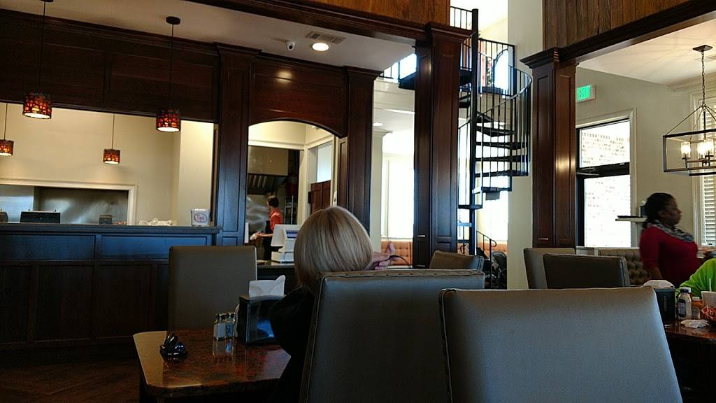 The Soda Fountain | restaurant | 640 N Veterans Pkwy, Moultrie, GA 31768, USA | 2299857093 OR +1 229-985-7093