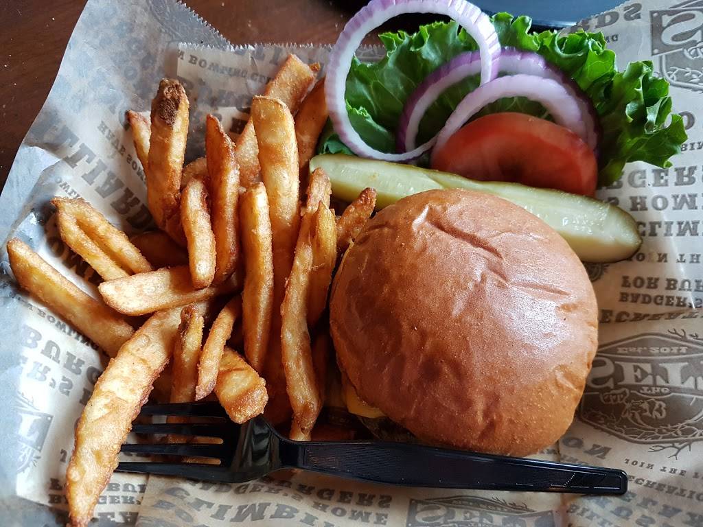 Sett Recreation and Sett Pub | restaurant | 1308 W Dayton St room 105, Madison, WI 53715, USA | 6088904401 OR +1 608-890-4401