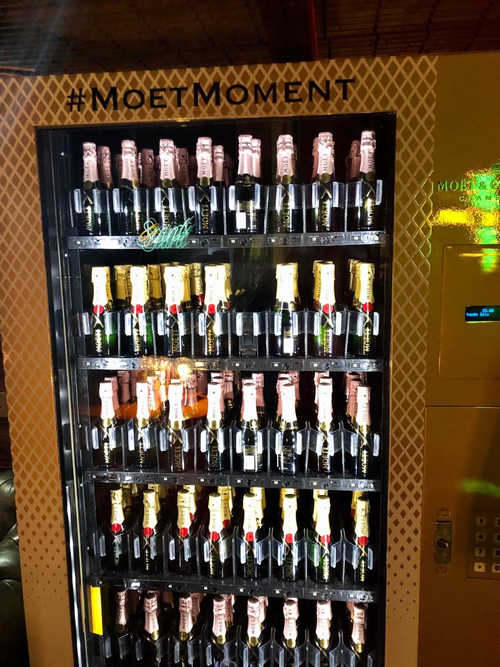 Paramour at The Phipps | night club | 102 9th St #400, San Antonio, TX 78215, USA | 2103409880 OR +1 210-340-9880