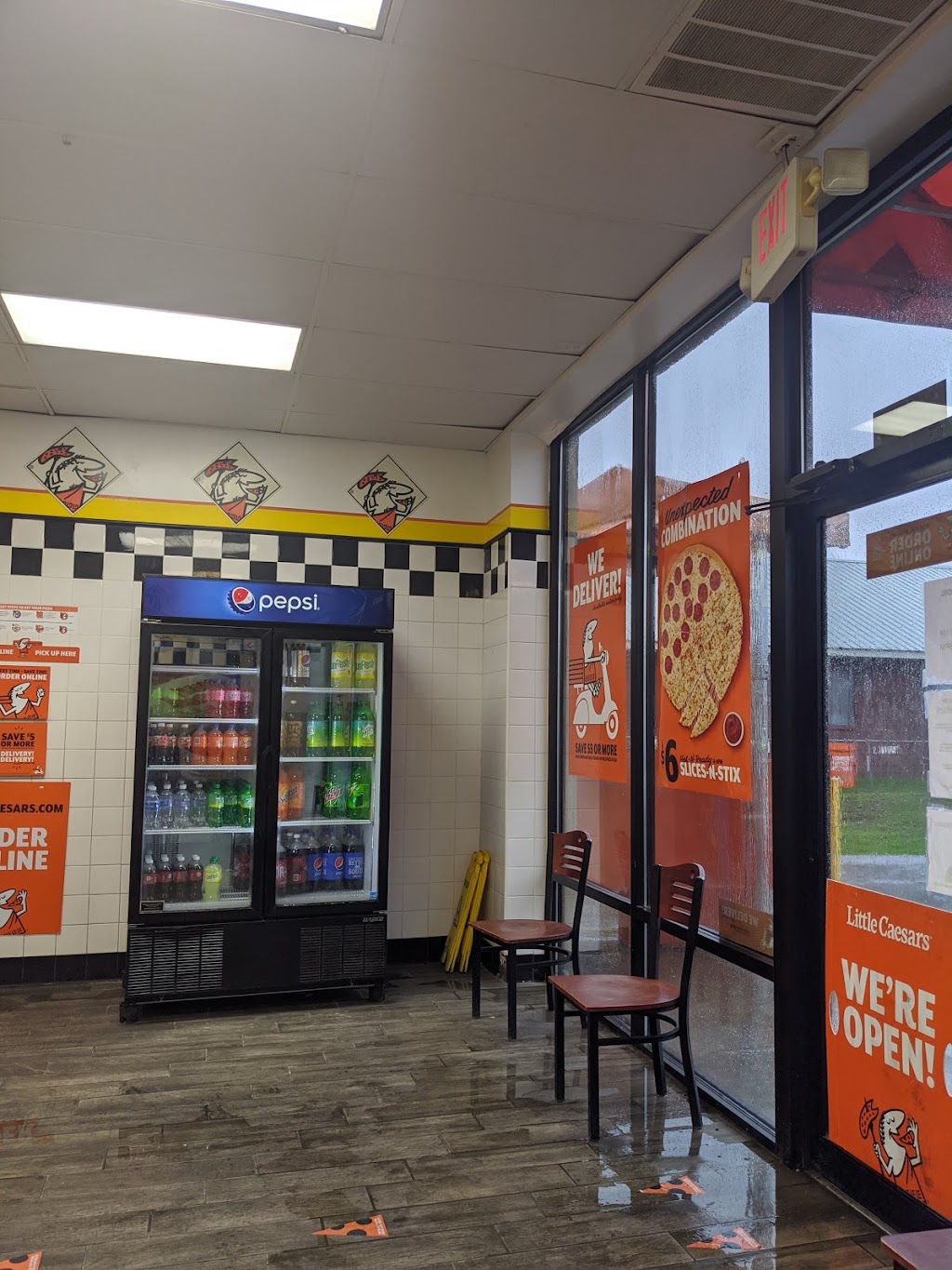 Little Caesars Pizza | meal delivery | 6472 US-90, Milton, FL 32570, USA | 8509832100 OR +1 850-983-2100