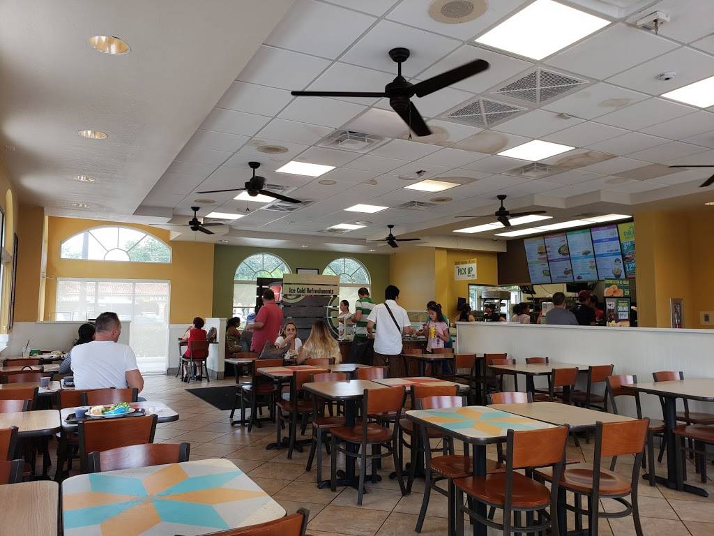 Pollo Tropical | restaurant | 10705 W Flagler St, Miami, FL 33174, USA | 3052255883 OR +1 305-225-5883