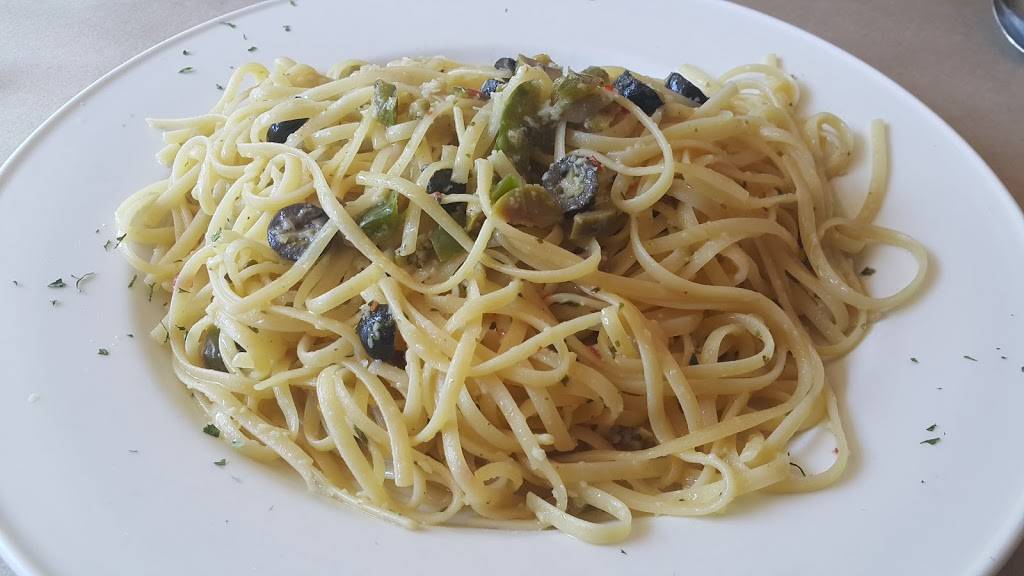 Restaurant Le Colbert | restaurant | 1235 Rue Jean-Talon, Montréal, QC H2R 1W2, Canada | 5142713890 OR +1 514-271-3890