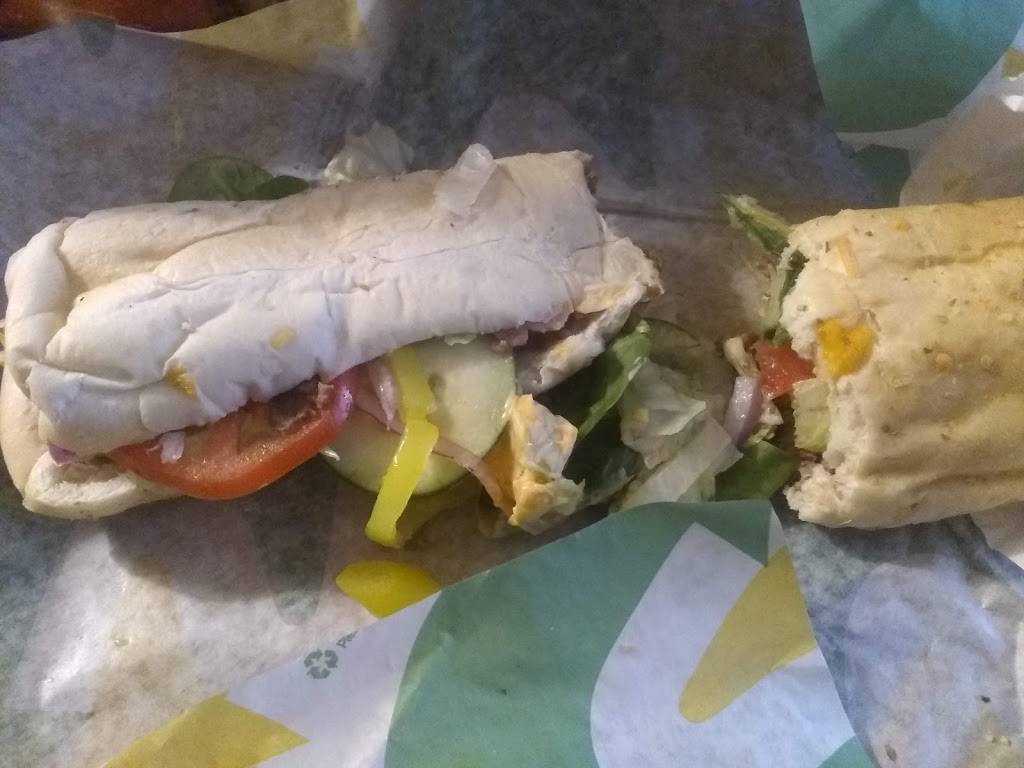 Subway | restaurant | 4516 Rogers Ave Ste 4, Fort Smith, AR 72903, USA | 4797822555 OR +1 479-782-2555