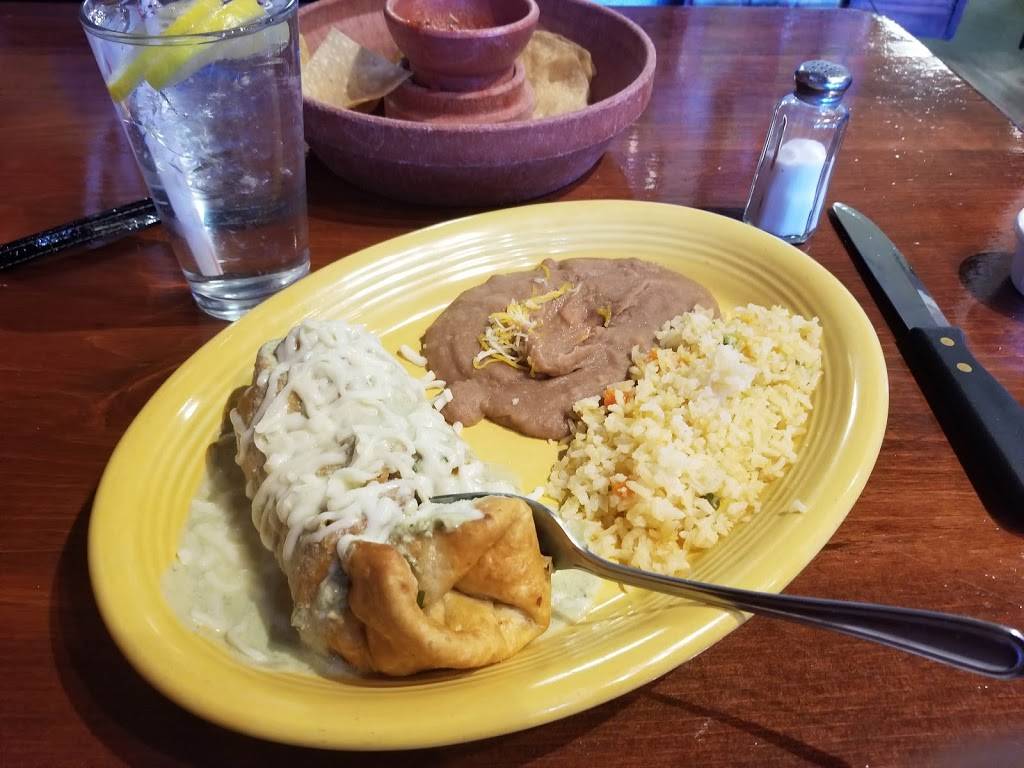 El Mariachi Mexican Grill | restaurant | 3192 Commerce Lane #2A, Ionia, MI 48846, USA | 6165229290 OR +1 616-522-9290