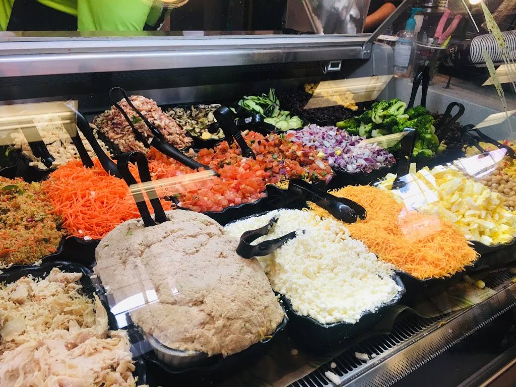 Green Leafs & Bananas | restaurant | 875 S Grand Central Pkwy #1490, Las Vegas, NV 89106, USA | 7023669387 OR +1 702-366-9387