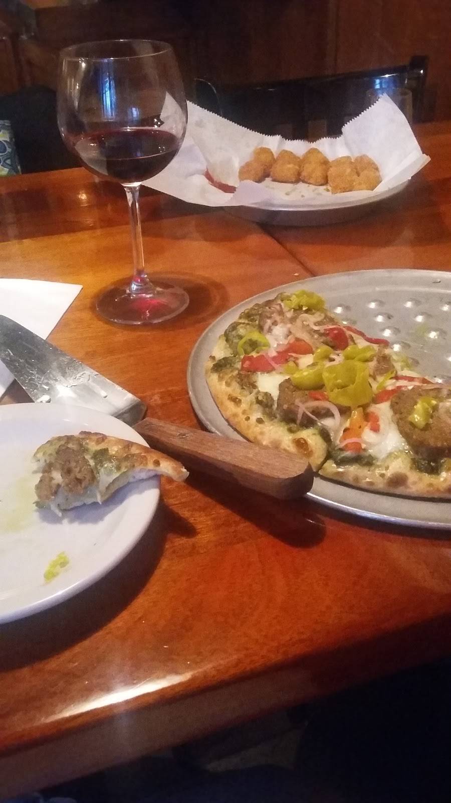 Cornerstone | restaurant | 651 E 54th St, Indianapolis, IN 46220, USA | 3177261360 OR +1 317-726-1360