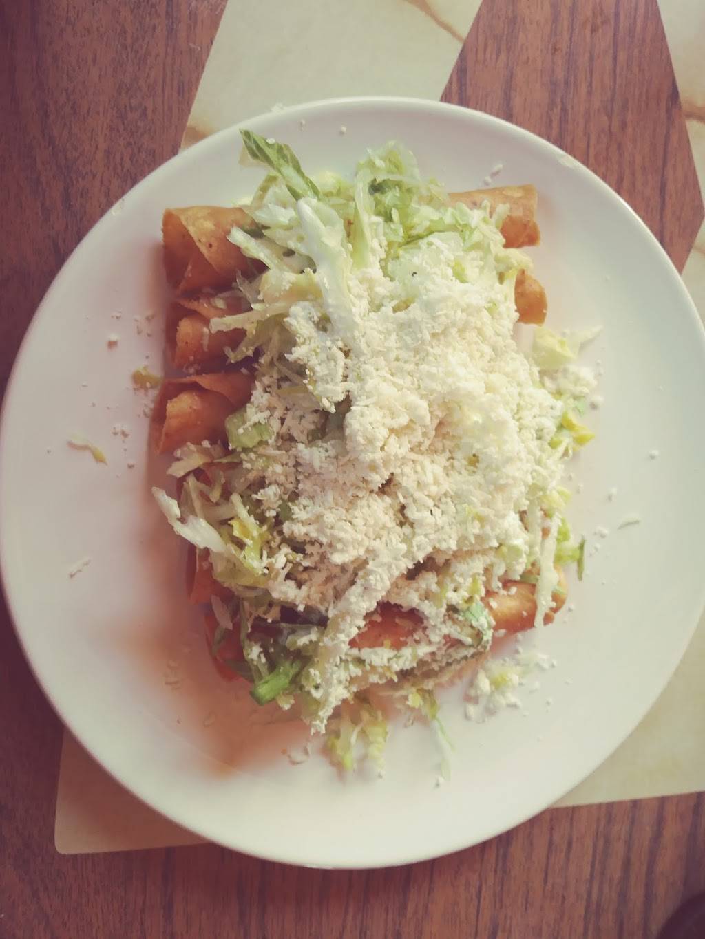 Antojitos Sandra | restaurant | Lázaro Cárdenas, Luis Echeverria Alvarez ( El Hongo), Col Luis Echeverría, B.C., Mexico | 016651331062 OR +52 665 133 1062