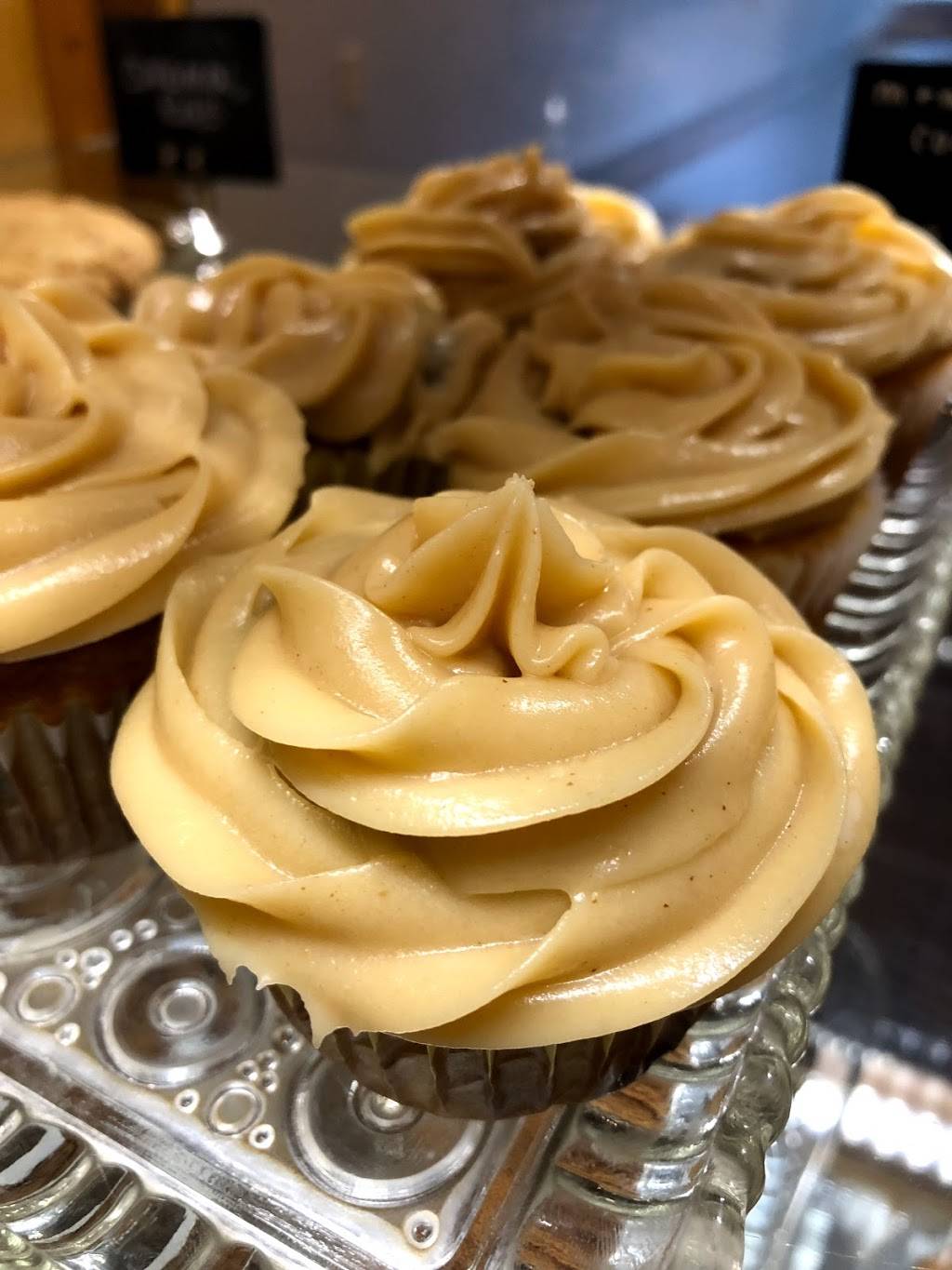 1823 Bakehouse | cafe | 25 E Court St ste a, Franklin, IN 46131, USA | 3177390800 OR +1 317-739-0800