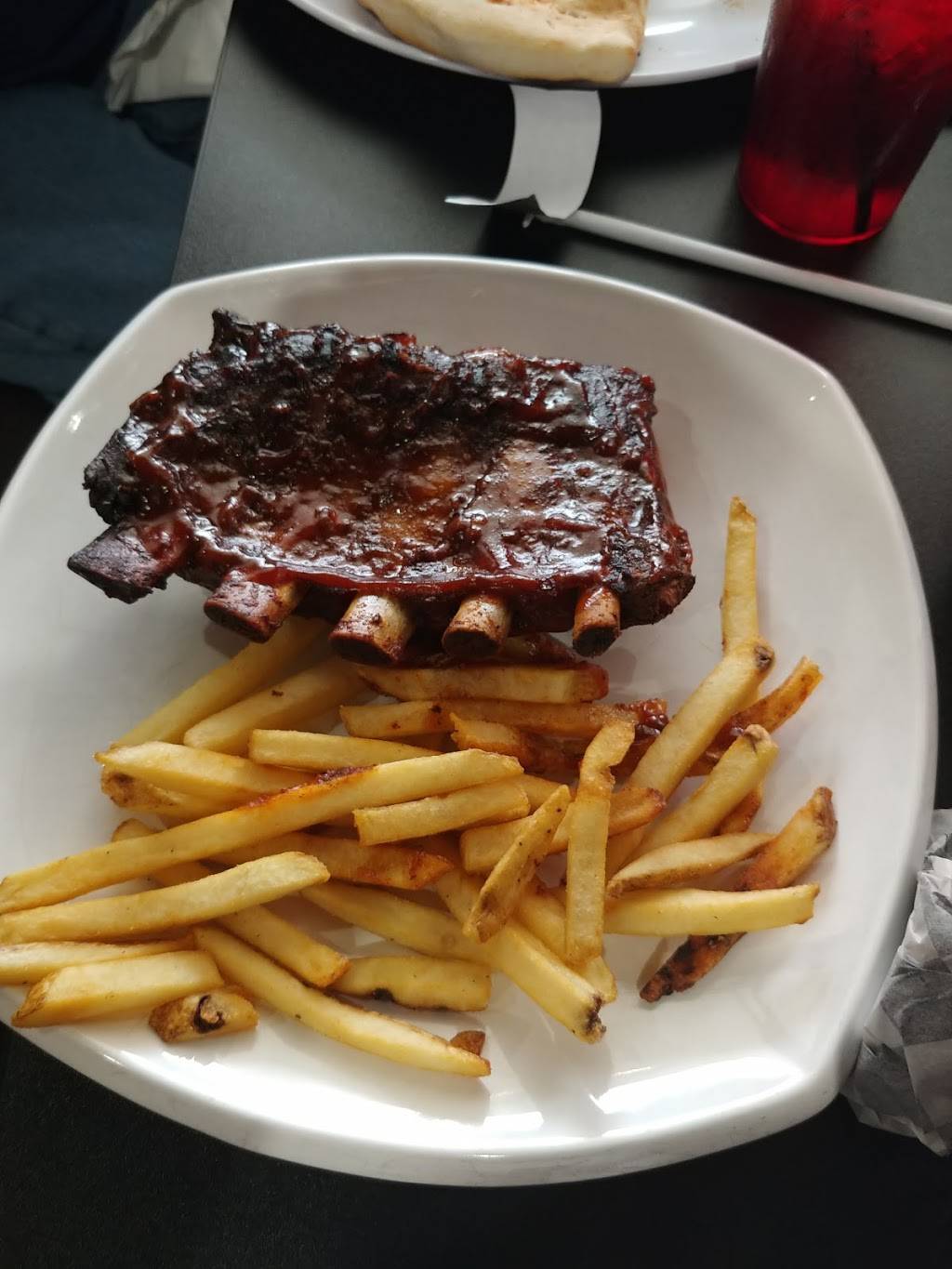 Wood Fire Italian Grill | restaurant | 205 Pauline Dr, York, PA 17402, USA | 7178552154 OR +1 717-855-2154