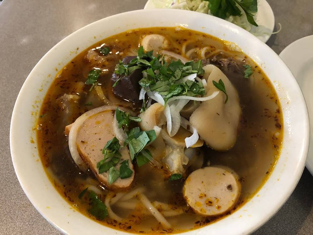 Bánh Cuốn Tây Hồ Restaurant | restaurant | 6840 65th St #125, Sacramento, CA 95828, USA | 9163951188 OR +1 916-395-1188