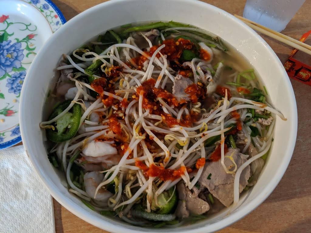 Bida Saigon | restaurant | 8078 Kingston Pike, Knoxville, TN 37919, USA | 8656945999 OR +1 865-694-5999