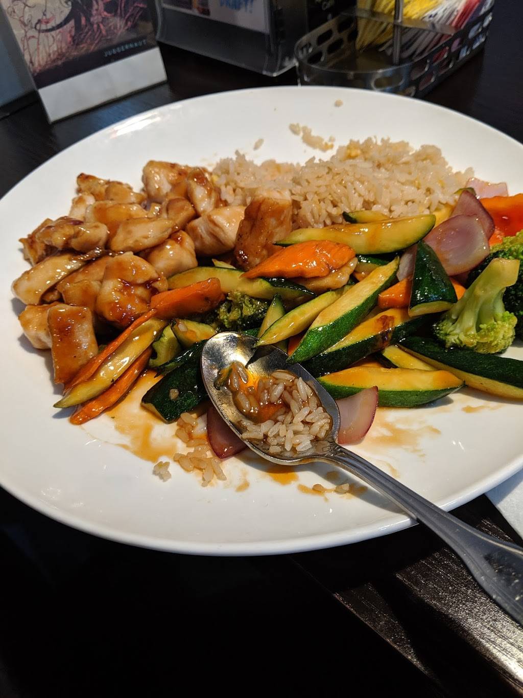 KEYAKI SUSHI HIBACHI STEAK HOUSE | restaurant | 100 N Central St, Benton, IL 62812, USA | 6184356868 OR +1 618-435-6868