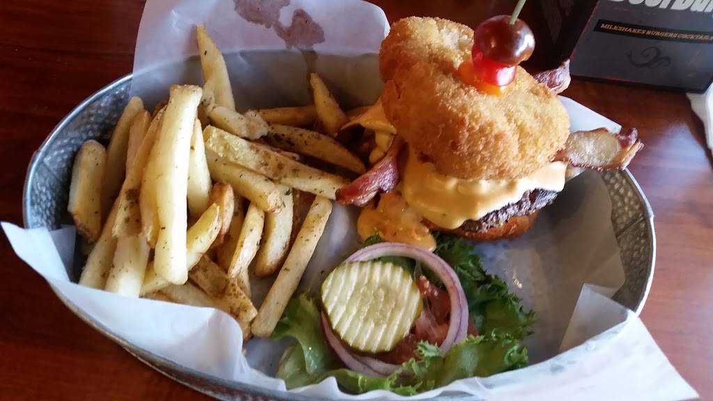 BeerBurger | restaurant | 575 Cameron Way, North Liberty, IA 52317, USA | 8447632822 OR +1 844-763-2822